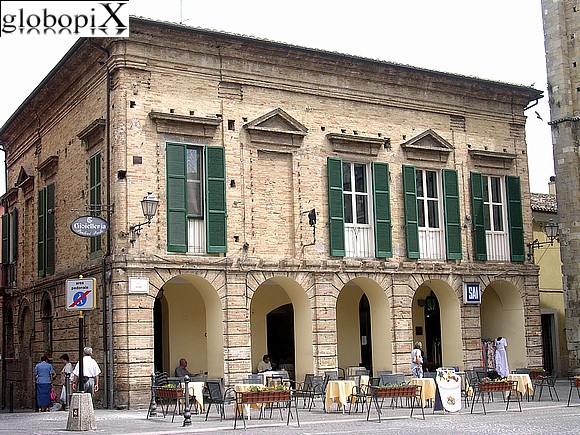 Piazza di Atri