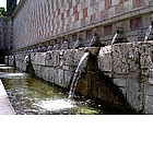 Fontana delle 99 Cannelle