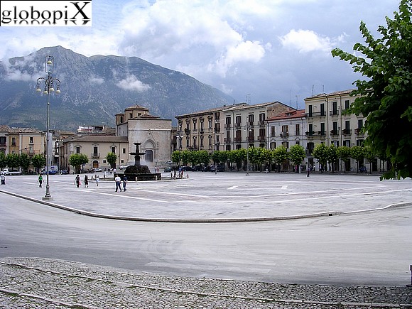 Sulmona - Piazza Garibaldi