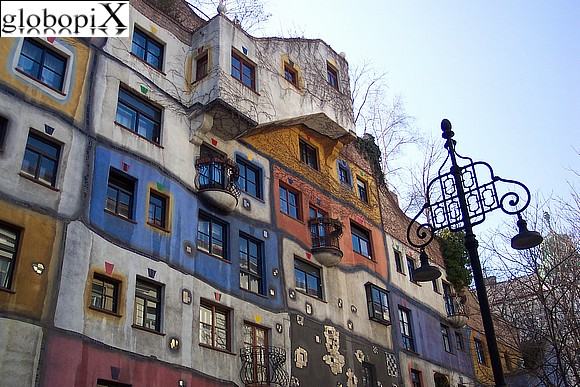 Vienna - KunstHausWien - Casa di Hundertwasser