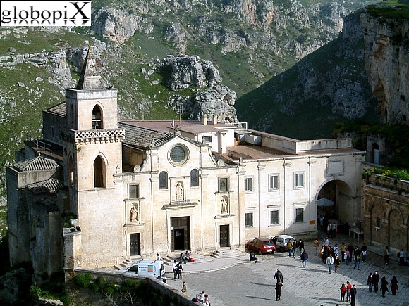 Piazza e chiesa di S. Pietro Caveoso