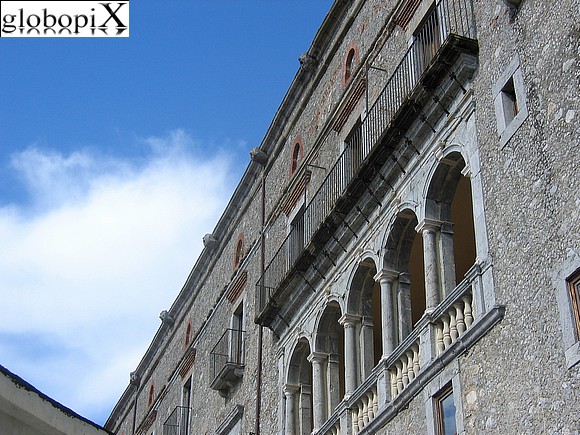 Aieta - Palazzo Cosentini