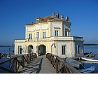 Casino Reale del lago di Fusaro