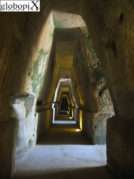 Campi Flegrei - Antro della Sibilla
