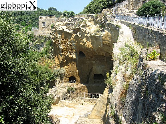 Campi Flegrei - Area Archeologica di Cuma