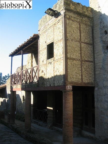 Ercolano - Casa a Graticcio