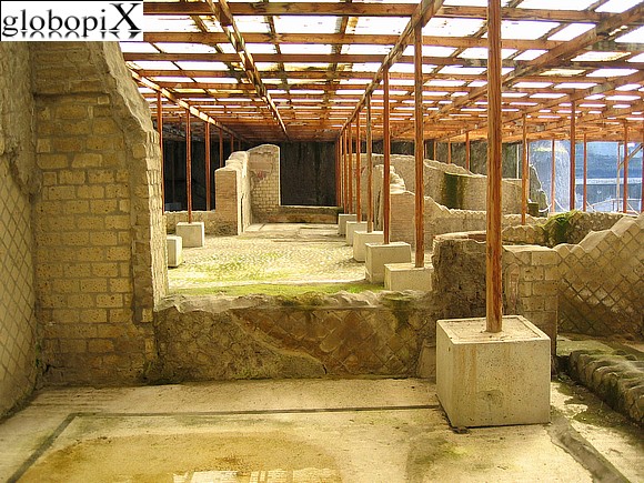 Villa dei Papiri
