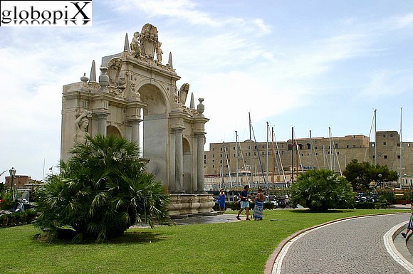 Naples - Fontana dell'Immacolatella