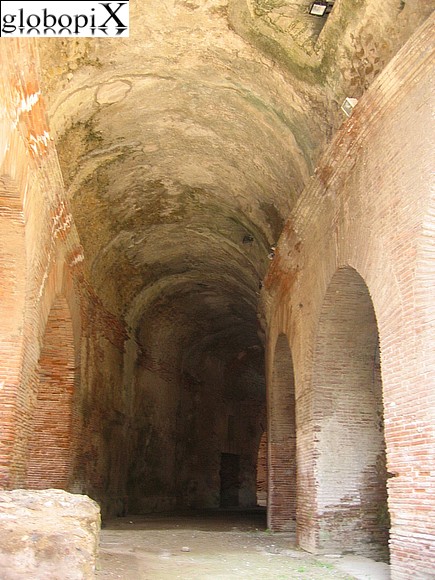 Anfiteatro Puteolano