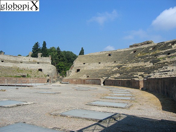 Anfiteatro Puteolano
