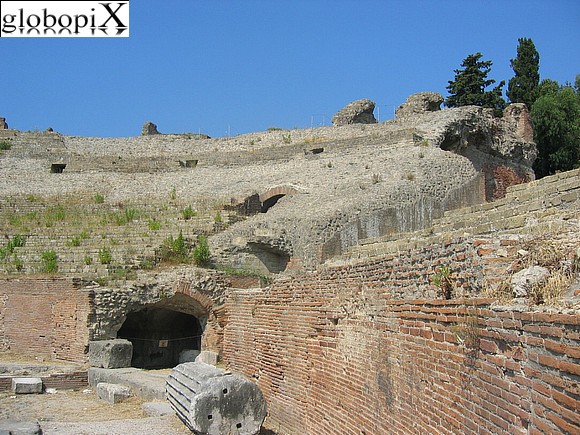 Anfiteatro Puteolano