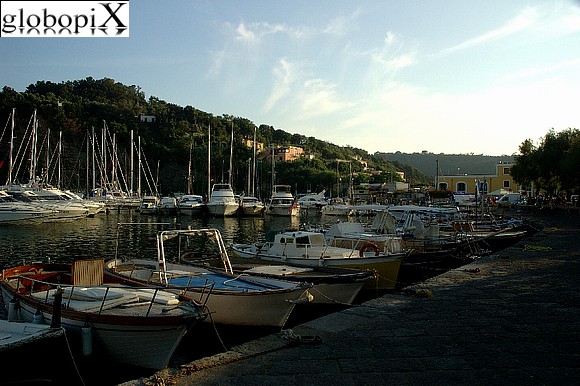 Porticciolo della Chiaiolella