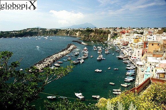 Procida - Marina della Corricella