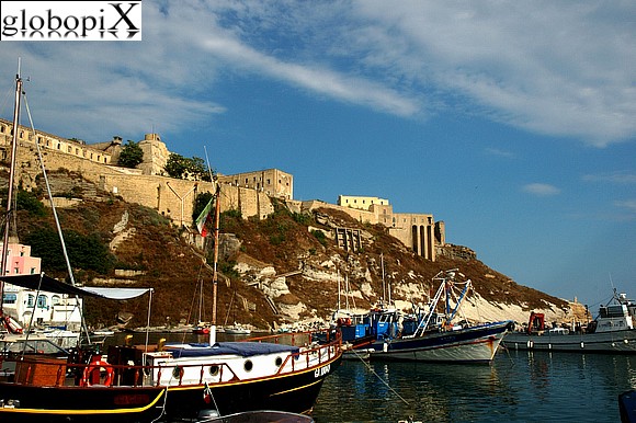 Procida - Marina della Corricella