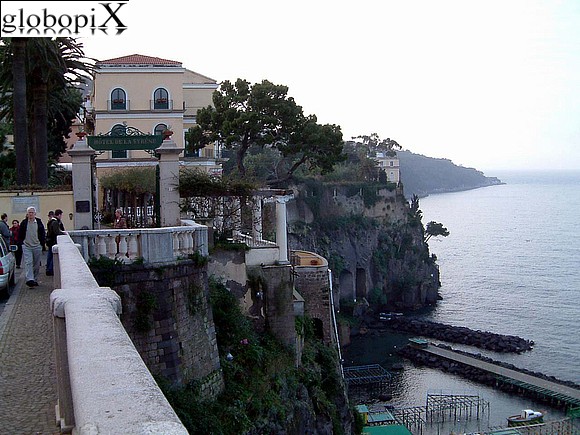 Sorrento - Vista della marina di Sorrento