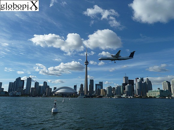 Toronto - Aereo sullo skyline di Toronto