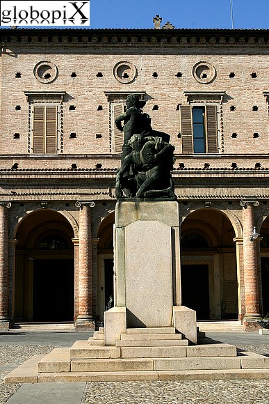 Piazza della Libert� - Teatro Goldoni