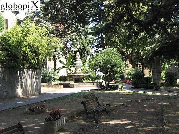Castell'Arquato - Giardino nei pressi della Rocca