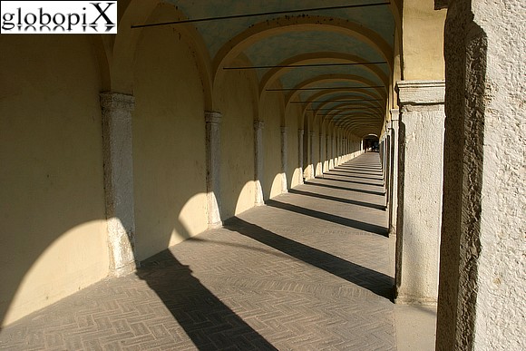 Portico dei Cappuccini