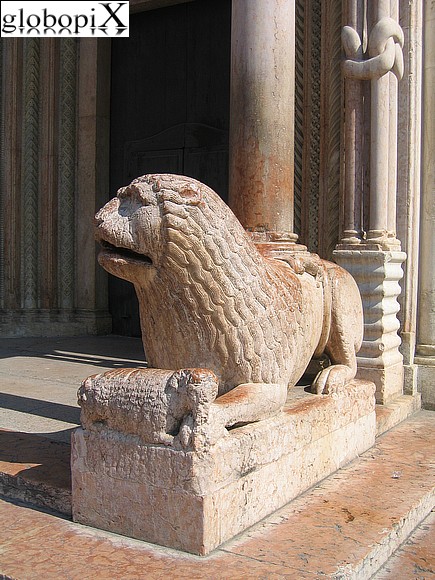 Leone della Porta Regia
