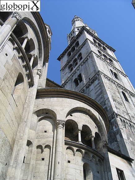La Torre Ghirlandina