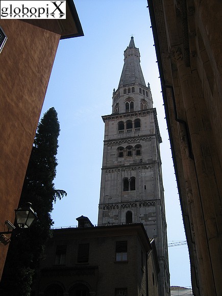 Torre della Ghirlandina