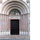 Photo: Battistero di Parma's portal