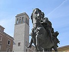 Foto: Monumento equestre ad Alessandro Farnese