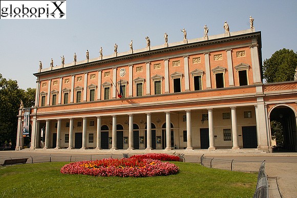 Teatro Romolo Valli