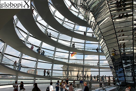 Cupola del Reichstag gratis a Berlino