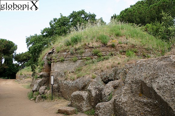 Tomba dei Capitelli