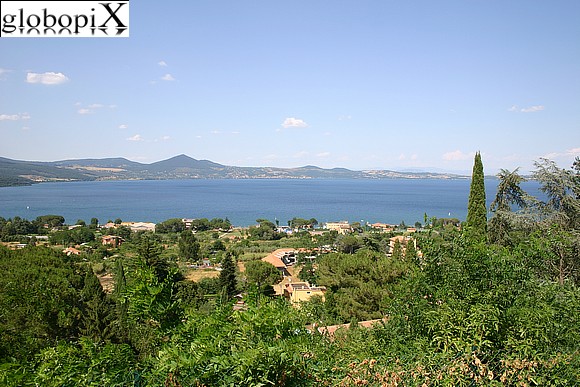 Lago di Bracciano - Panorama del Lago di Bracciano