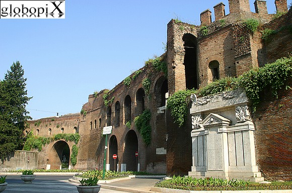 Via Vittorio Veneto