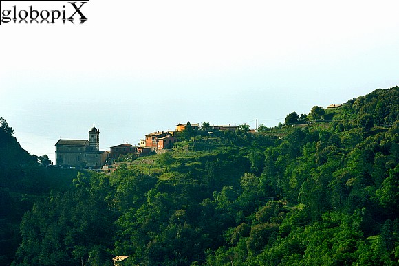 Vista dalla strada alta delle Cinque Terre
