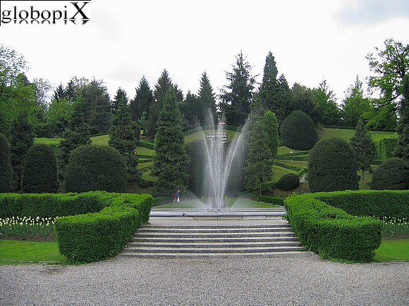 Varese - A fountain in Giardini Estensi