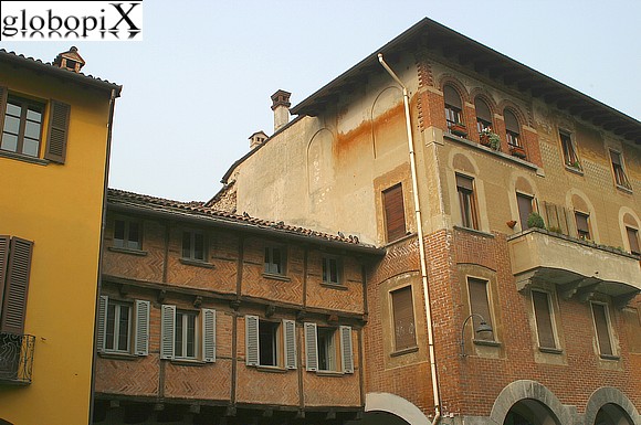 Piazza San Fedele