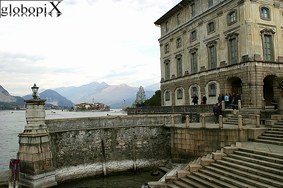 Lago Maggiore - Palazzo Borromeo on Isola Bella
