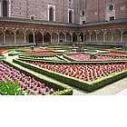 Foto: Chiostro della Certosa di Pavia