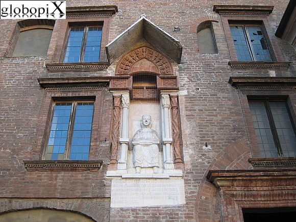 Mantova - Statua di Publio Virgilio Marone