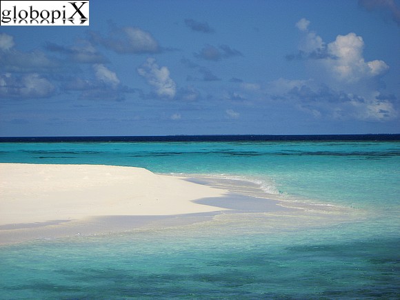 Maldive - spiaggia dellatollo Maafushivaru Maldive - spiaggia dellatollo Maafushivaru