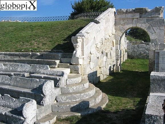 Zona archeologica - Teatro Tempio Sannita