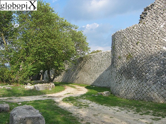 Sepino - Scavi archeologici di Saipins e di Saepinum