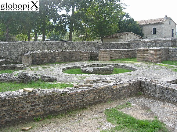 Scavi archeologici di Saipins e di Saepinum