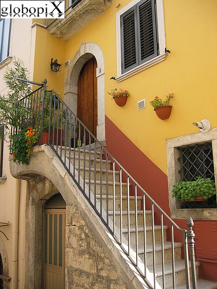Sepino - Vicoli e case
