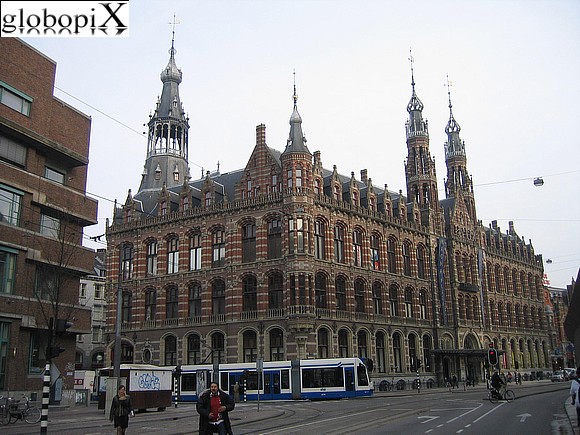 Shopping Center Magna Plaza