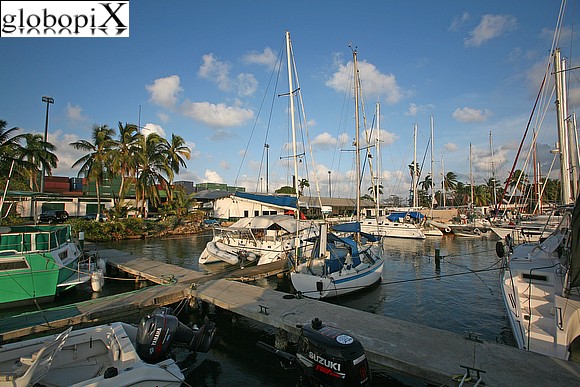 Panama - Yacht Club di Colon