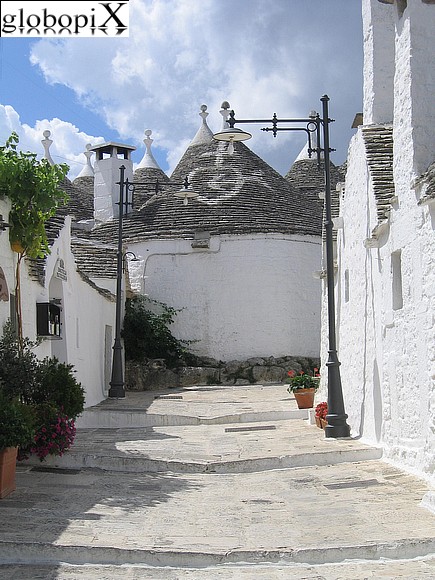 Alberobello - Trulli - Via Monte Nero