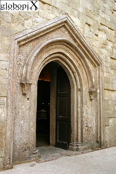 Portale del cortile