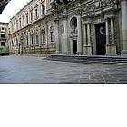 Photo: Basilica di Santa Croce e Palazzo del Governo
