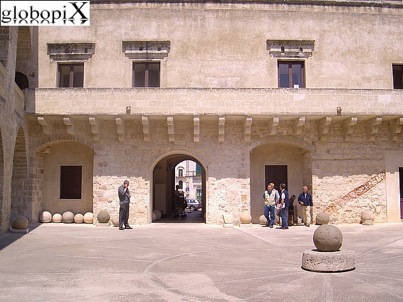 Castello Aragonese